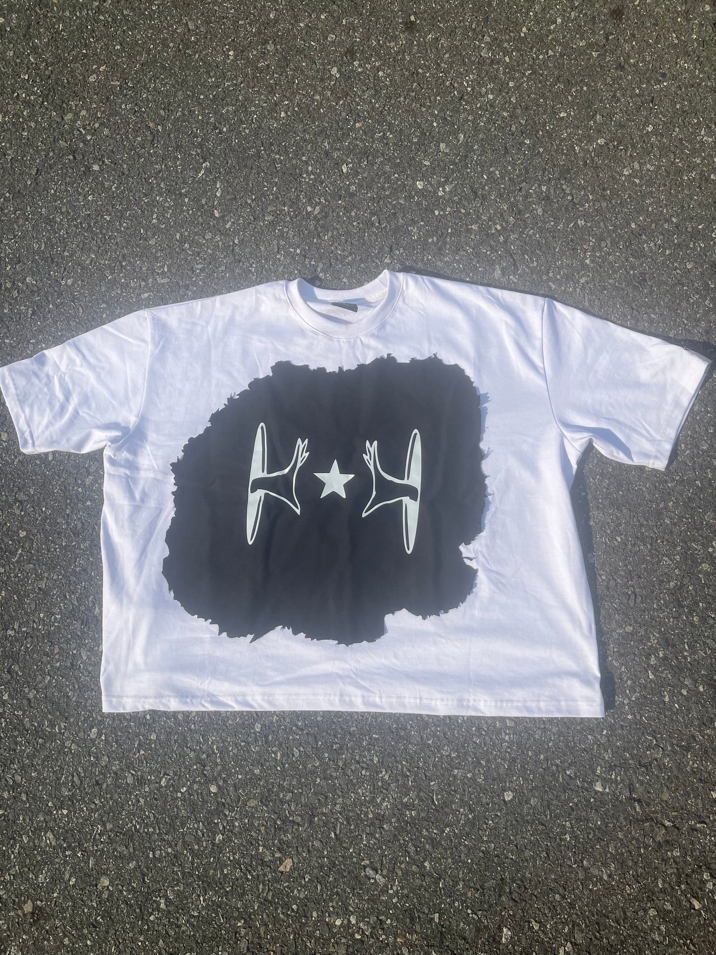 "White" Star snatcher tees